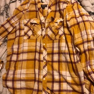 Size M button down shirt